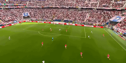 凯恩破门 英格兰1-0领先丹麦