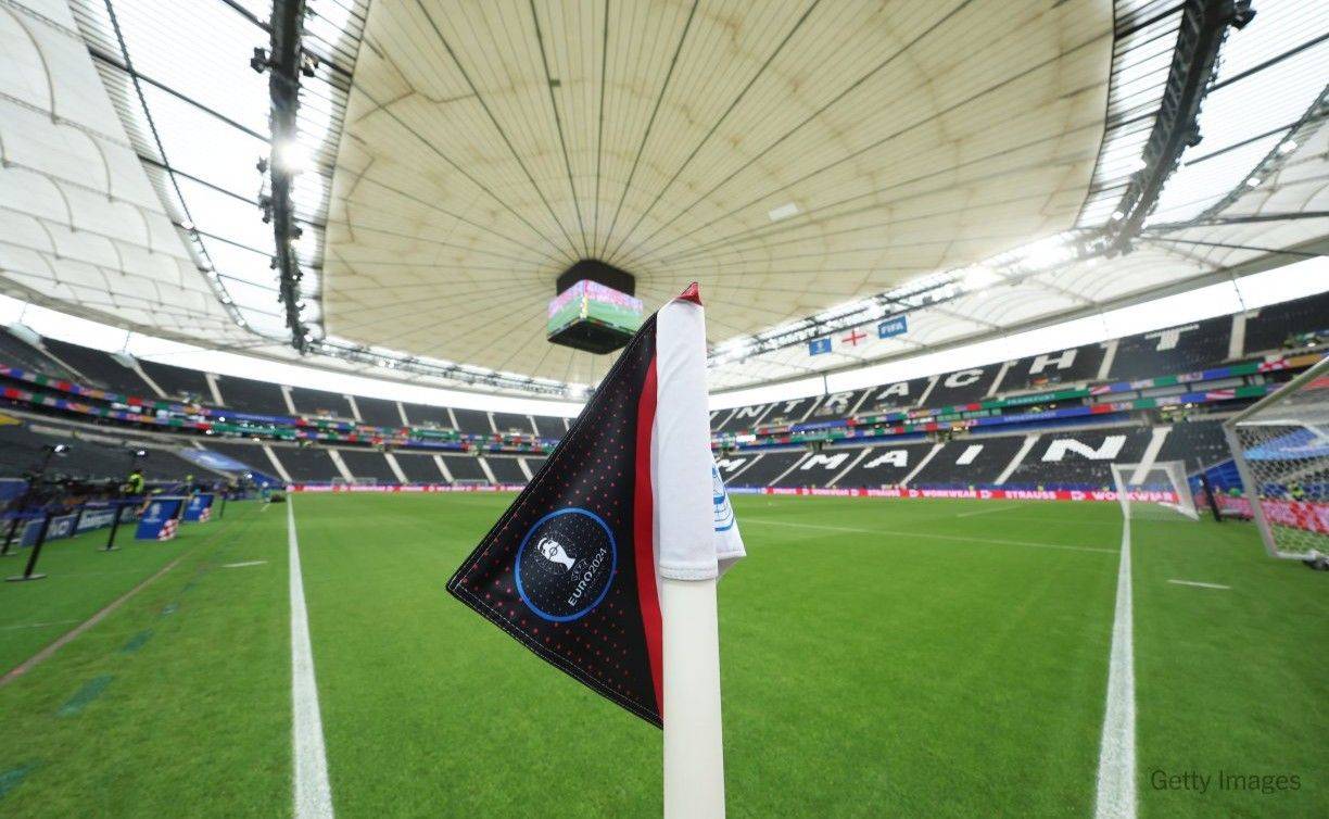 为防止恶劣天气 英格兰对阵丹麦小组赛将闭场进行