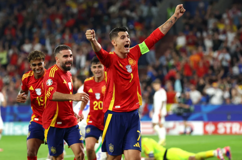 英媒体总结本届欧洲杯最佳球队：西班牙、德国领跑 三支黑马球队入围